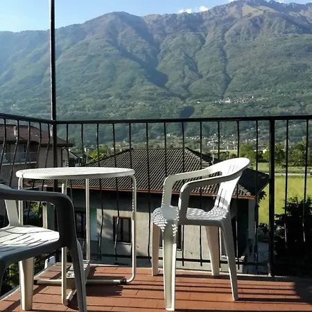 Casa Vacanza Agrifoglio בית נופש Rogolo